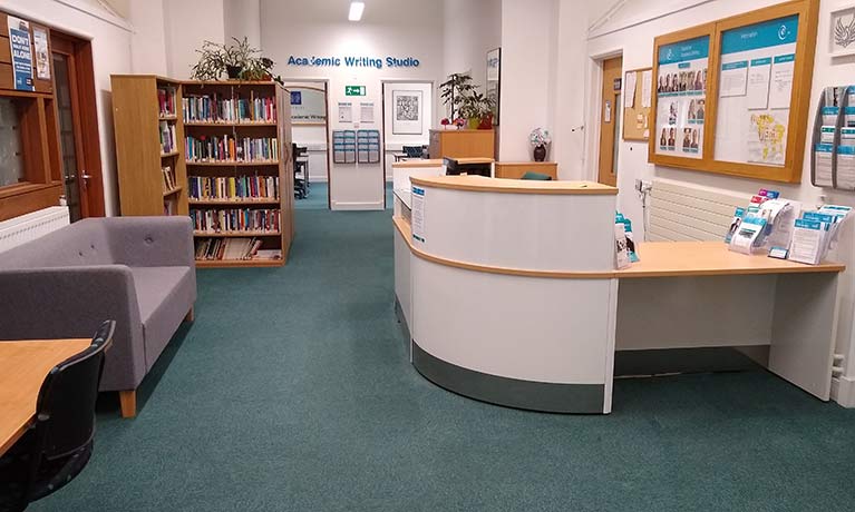 Centre of Academic Writing reception area