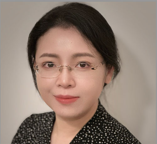 Portrait of Liyan Tang
