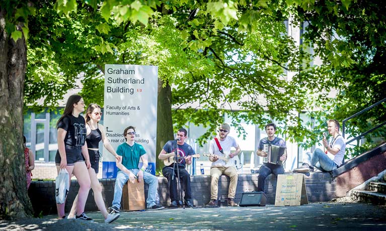 Learn About Living in the UK