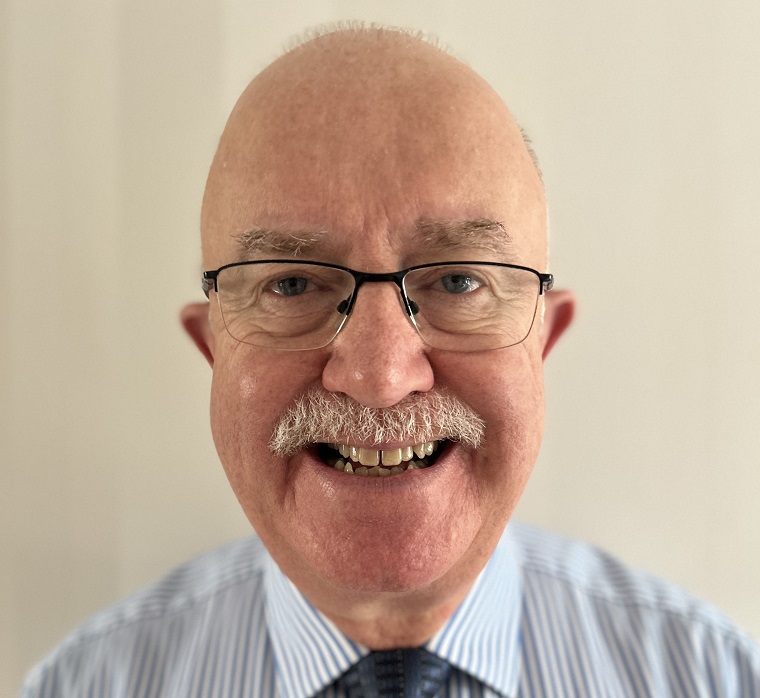 Dr Keith Edgar
